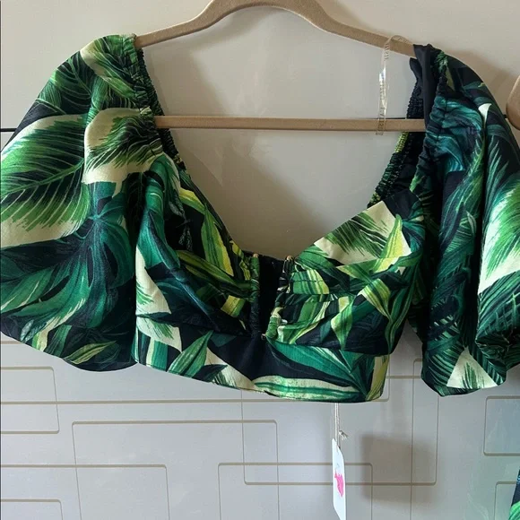 L'ATISTE Green Leaf Print Outfit - Picture 2 of 4